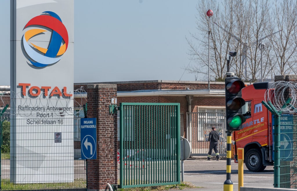 Countdown for Mozambique mega gas project quickens